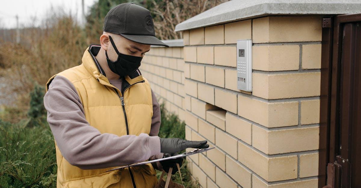 Jak wykorzystać wideodomofon z ekranem wielodotykowym? 12 pomysłów, które odmienią Twój smart home